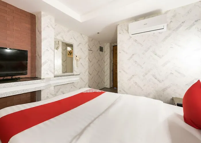 Paradise Apartelle Hotel 2*