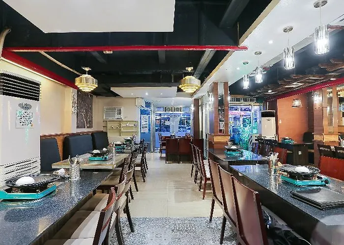 Paradise Apartelle Hotel