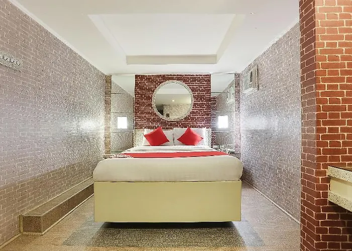 Paradise Apartelle 2*